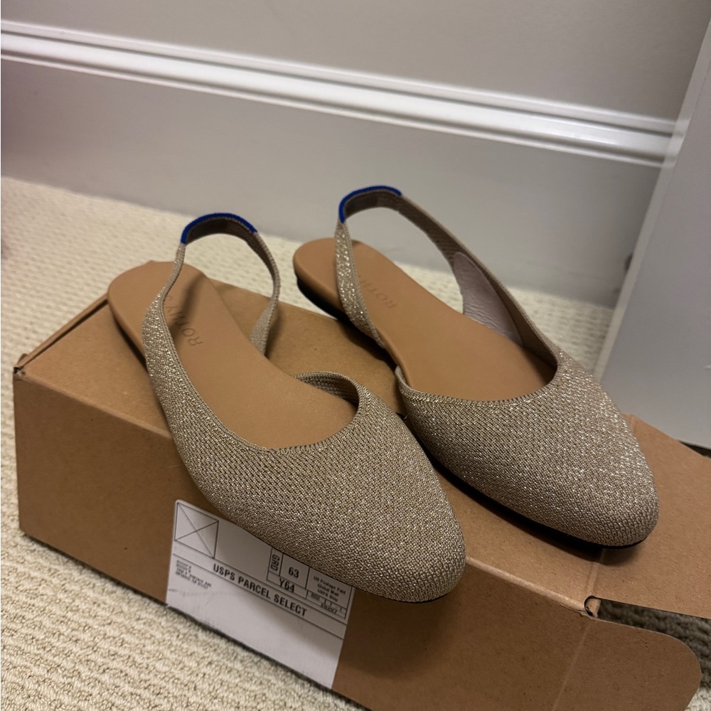 Gold Rothys Flats - NWT